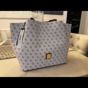 DOONEY & BOURKE Flynn Handbag